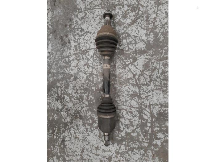 Alfa Romeo 159 Aandrijfas links-voor