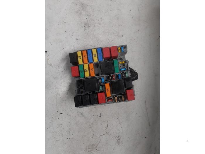 Opel Combo Zekeringkast