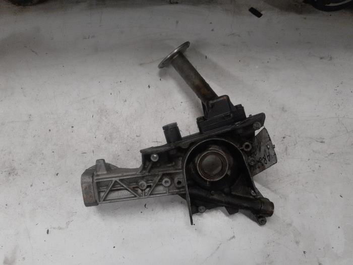 Alfa Romeo GT Oliepomp