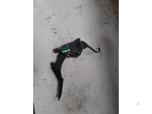 Gebruikte Gaspedaalpositie Sensor Volkswagen Transporter T5 2.0 TDI BlueMotion Prijs € 45,00 Margeregeling aangeboden door A.T.S. van de Wiel