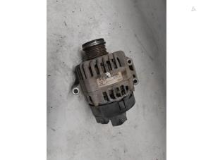 Gebruikte Dynamo Opel Combo 1.3 CDTI 16V Prijs € 75,00 Margeregeling aangeboden door A.T.S. van de Wiel