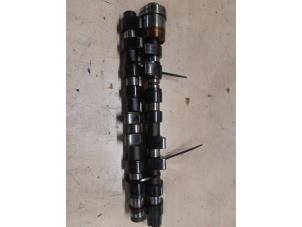 Gebruikte Nokkenas set Alfa Romeo 156 Prijs € 80,00 Margeregeling aangeboden door A.T.S. van de Wiel