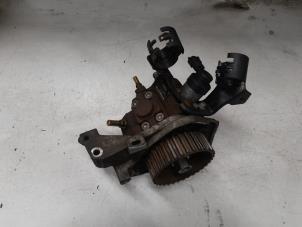 Gebruikte Brandstofpomp Mechanisch Peugeot Bipper (AA) 1.4 HDi Prijs € 35,00 Margeregeling aangeboden door A.T.S. van de Wiel