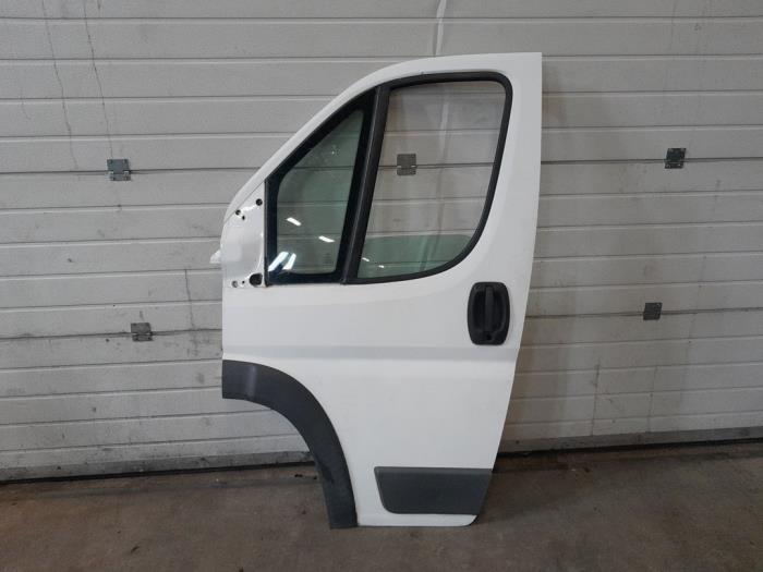Fiat Ducato Portier 2Deurs links