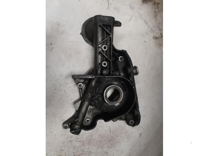 Alfa Romeo 156 Oliepomp