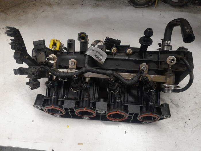 Inlaatspruitstuk Alfa Romeo Giulietta (940), Hatchback, 2010 / 2020 1.4 TB 16V MultiAir, Hatchback, Benzine, 1.368cc, 125kW (170pk), FWD, 940A2000, 2010-04 / 2018-10, 940FXB ()