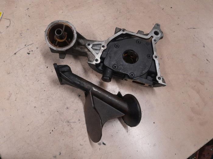 Alfa Romeo 147 Oliepomp