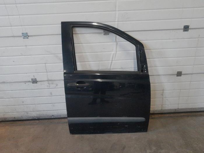 Mercedes Vito Portier 2Deurs rechts