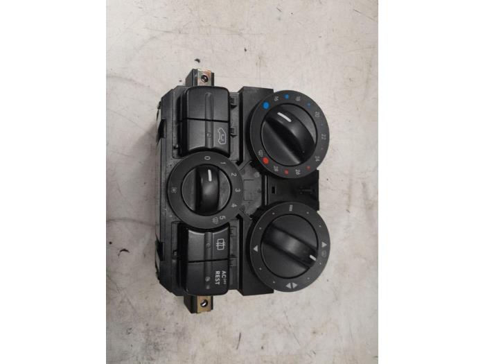 Mercedes Vito Kachel Bedieningspaneel