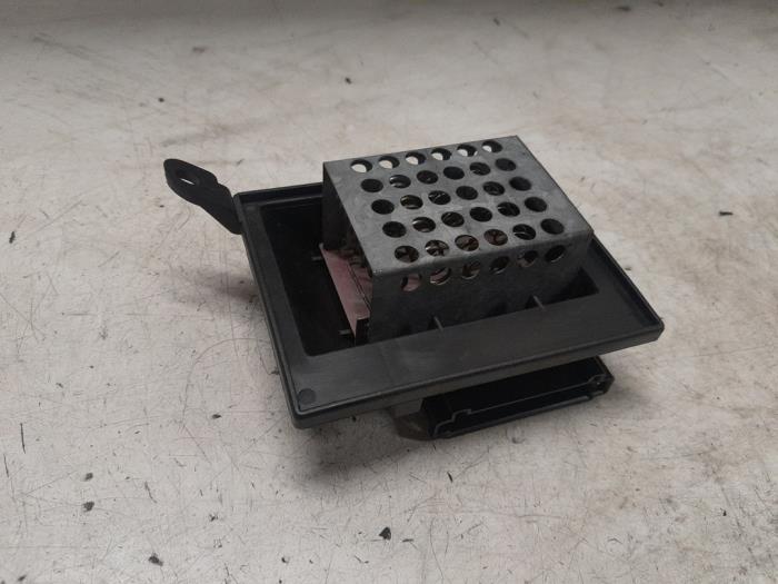 Mercedes Vito Kachel Weerstand