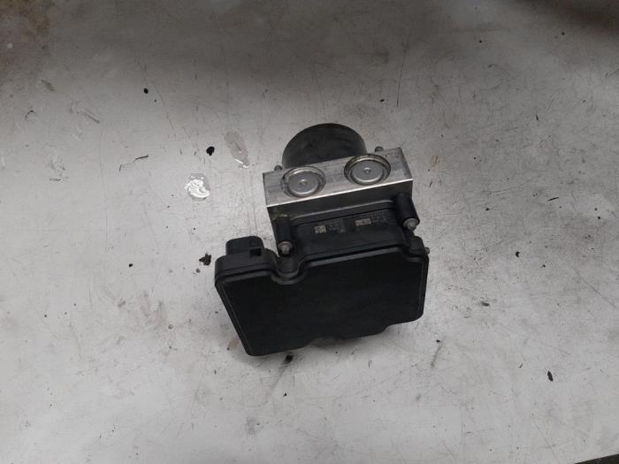 Mercedes Sprinter ABS Pomp