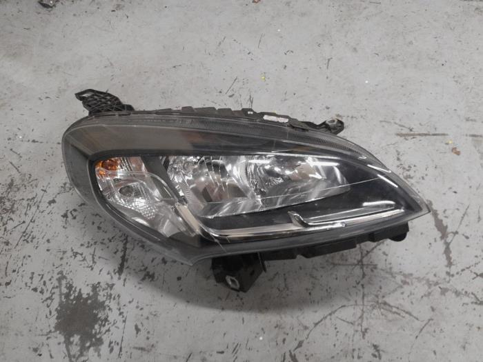 Fiat Doblo Koplamp rechts