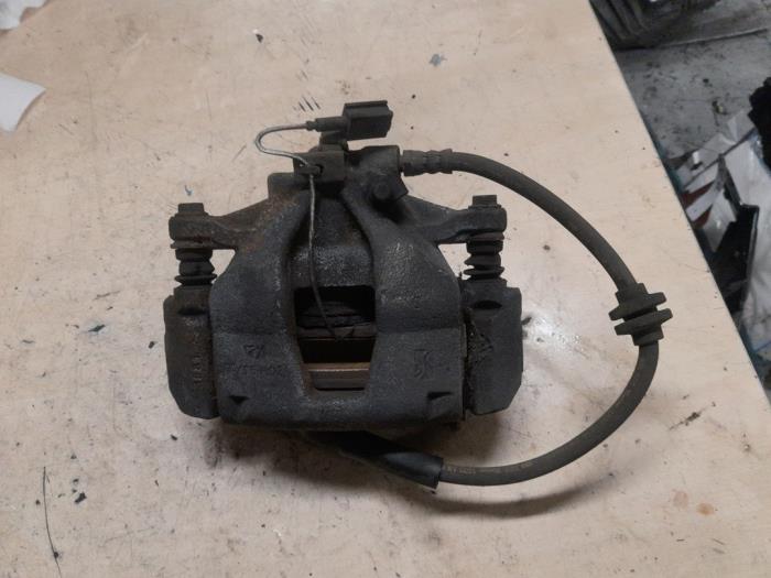 Fiat Doblo Remklauw (Tang) links-voor