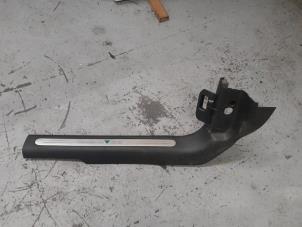 Gebruikte Voorinstap links Alfa Romeo Giulietta (940) 1.75 TBI 16V QV Prijs € 135,00 Margeregeling aangeboden door A.T.S. van de Wiel