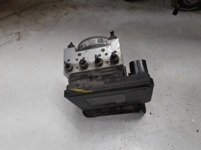 Alfa Romeo Giulietta ABS Pomp