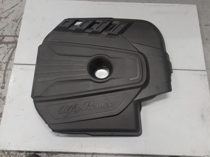 Alfa Romeo Stelvio Motor Beschermplaat