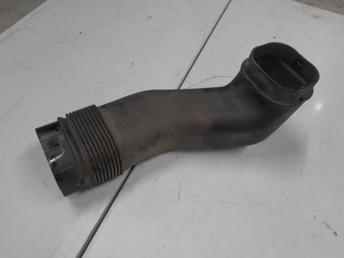 Alfa Romeo Stelvio Aanzuigslang Lucht