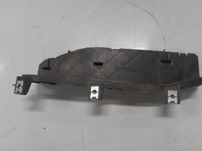 Alfa Romeo Stelvio Koplamprand links