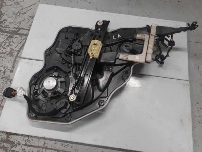 Alfa Romeo Stelvio Ruitmechaniek 4Deurs links-achter