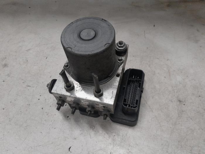 Mercedes Sprinter ABS Pomp