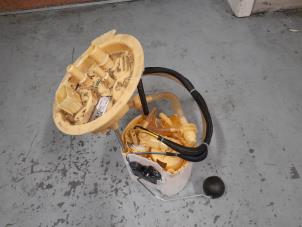 Gebruikte Tank element Pomp Alfa Romeo Stelvio (949) 2.2d 16V 160 Prijs € 190,00 Margeregeling aangeboden door A.T.S. van de Wiel