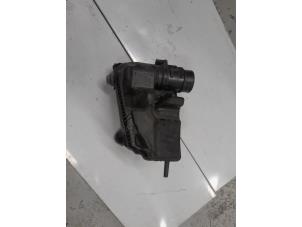 Gebruikte Luchtfilterhuis Mercedes Citan (415.6) 1.5 109 CDI Prijs € 60,00 Margeregeling aangeboden door A.T.S. van de Wiel