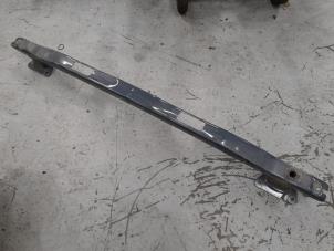 Gebruikte Bumperframe achter Mercedes Citan (415.6) 1.5 109 CDI Prijs € 75,00 Margeregeling aangeboden door A.T.S. van de Wiel