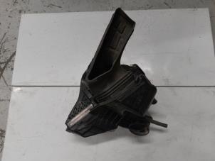 Gebruikte Luchtfilterhuis Audi A4 (B8) 1.8 TFSI 16V Prijs € 50,00 Margeregeling aangeboden door A.T.S. van de Wiel