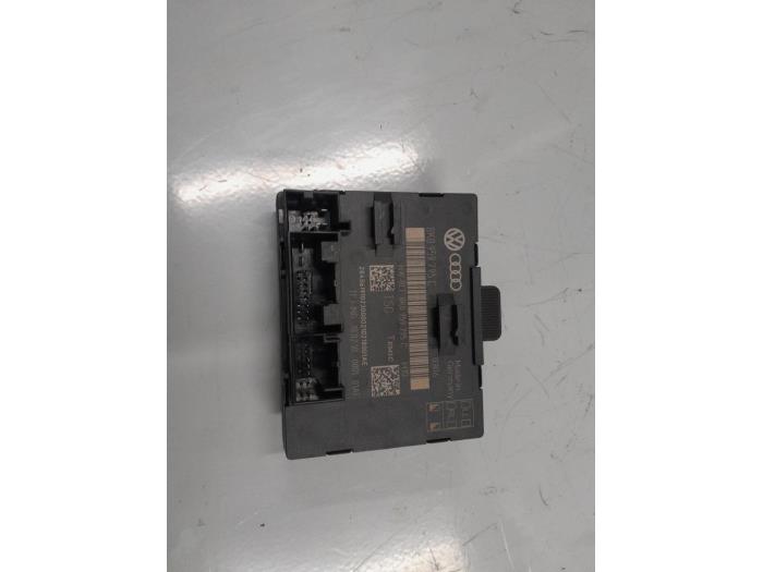 Audi A4 Centrale Deurvergrendelings Module