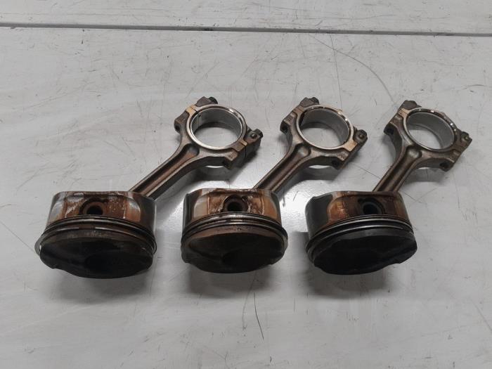 Alfa Romeo 159 Zuiger