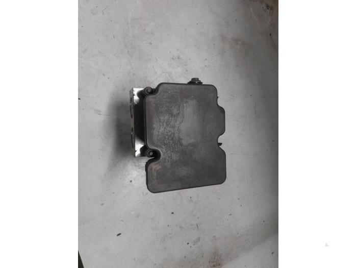 Mercedes Vito ABS Pomp