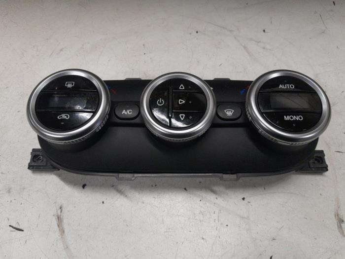 Fiat 500L Kachel Bedieningspaneel