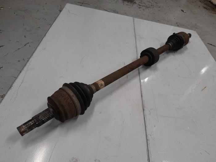 Fiat 500L Aandrijfas rechts-voor