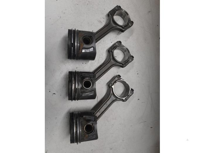 Alfa Romeo Mito Zuiger