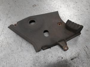 Gebruikte Distributiedeksel Alfa Romeo 156 (932) 2.4 JTD Prijs € 40,00 Margeregeling aangeboden door A.T.S. van de Wiel