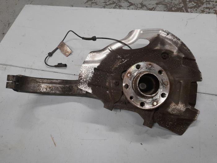 Alfa Romeo Stelvio Fusee rechts-voor