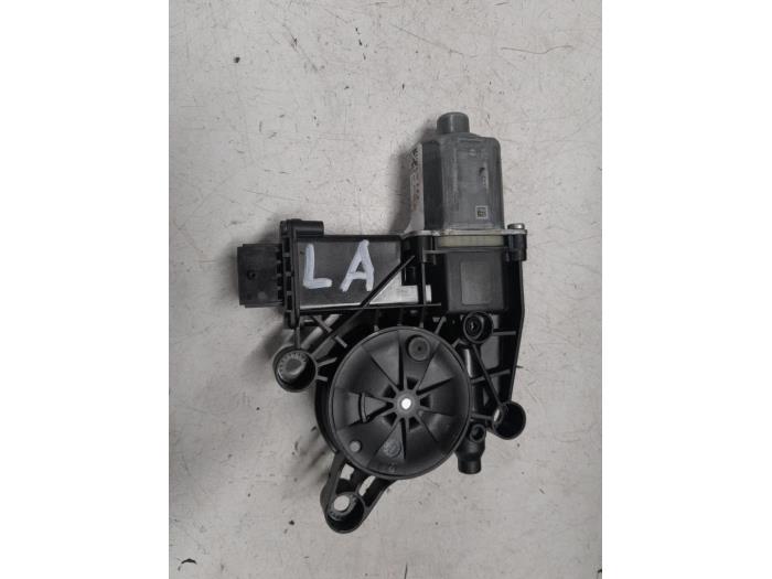 Alfa Romeo Stelvio Raammotor Portier