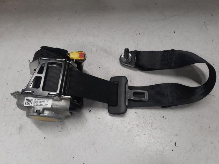 Alfa Romeo Stelvio Veiligheidsgordel links-achter