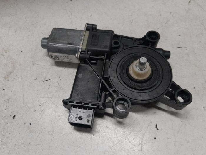 Alfa Romeo Stelvio Raammotor Portier