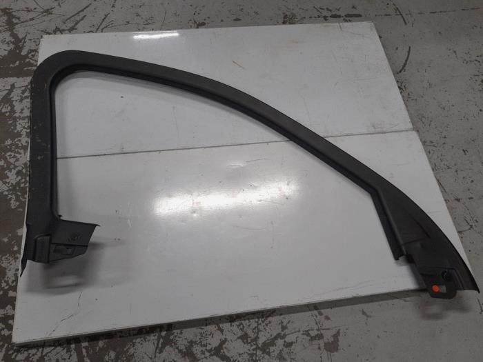 Alfa Romeo Stelvio Portier bovenbouw 4Deurs links-voor