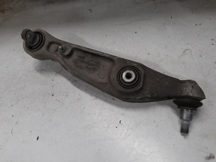 Alfa Romeo Stelvio Draagarm links-voor