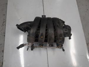 Gebruikte Inlaatspruitstuk Alfa Romeo 159 Sportwagon (939BX) 1.8 MPI 16V Prijs € 85,00 Margeregeling aangeboden door A.T.S. van de Wiel