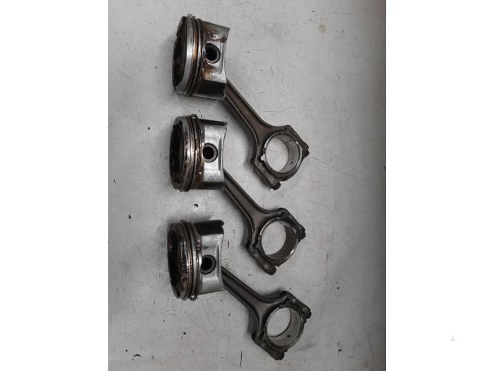 Alfa Romeo Mito Zuiger