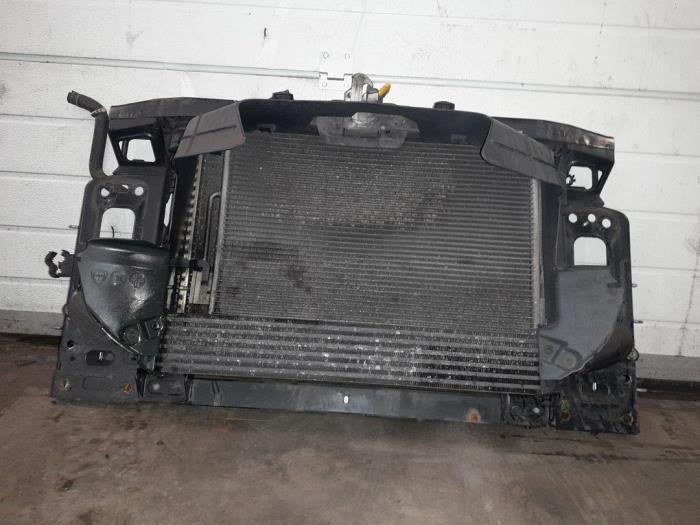 Frontpaneel van een Alfa Romeo Giulietta (940) 1.4 TB 16V MultiAir 2012