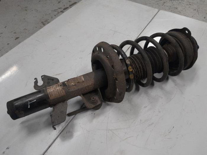 Alfa Romeo Giulietta Schokdemperpoot links-voor