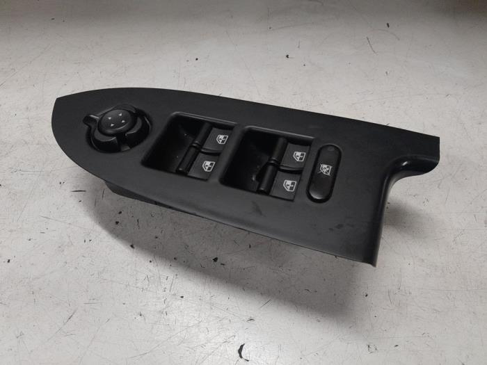 Alfa Romeo Giulietta Combischakelaar ramen