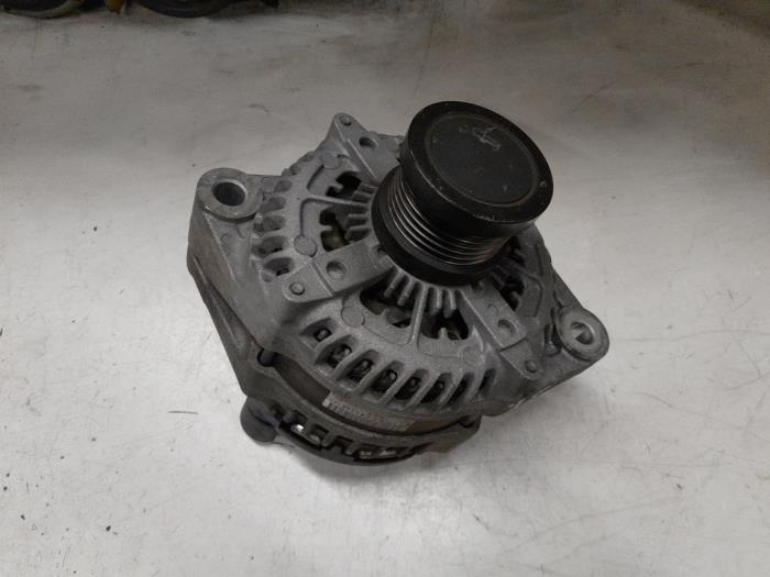 Dynamo van een Alfa Romeo Stelvio (949) 2.2d 16V 160 2021