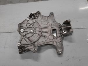 Gebruikte Distributiedeksel Alfa Romeo Stelvio (949) 2.2d 16V 160 Prijs € 140,00 Margeregeling aangeboden door A.T.S. van de Wiel