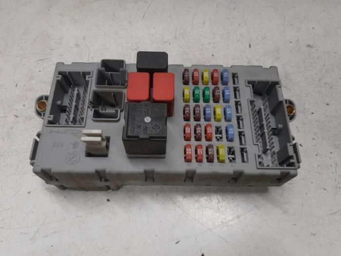 Fiat Doblo Zekeringkast