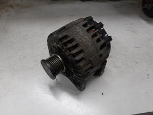 Gebruikte Dynamo Renault Master II (JD) 2.5 dCi 120 FAP Prijs € 50,00 Margeregeling aangeboden door A.T.S. van de Wiel